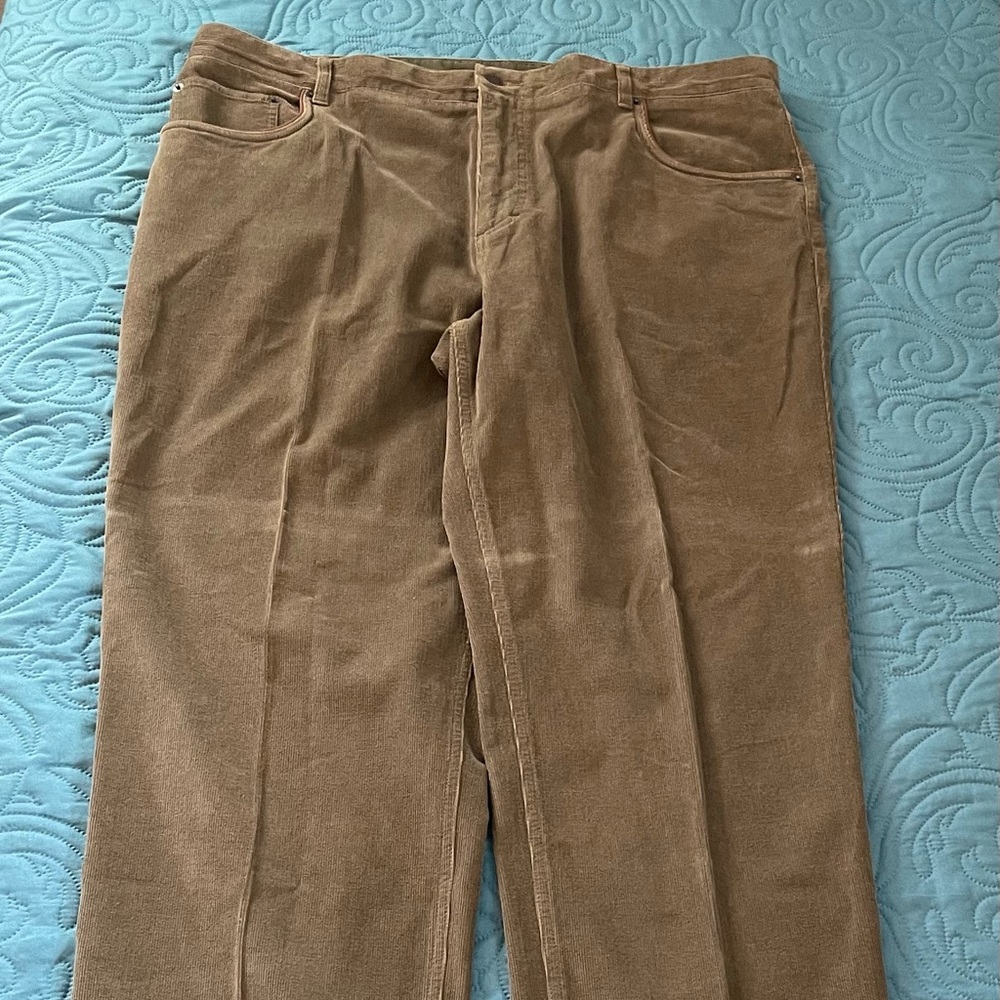 Orvis  Signature Collection Men’s Size 40x32 Corduroy Pants Olive Green